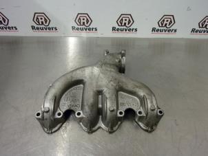 Begagnade Insugsrör Volkswagen Caddy III (2KA,2KH,2CA,2CH) 1.9 TDI Pris € 40,00 Marginaltabell erbjuds av Autorecycling Reuvers B.V.