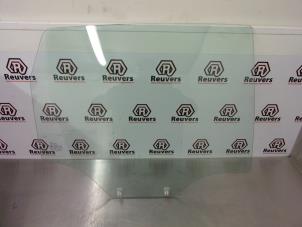 Gebruikte Deurruit 4Deurs rechts-achter Chevrolet Aveo (250) 1.2 16V Prijs € 35,00 Margeregeling aangeboden door Autorecycling Reuvers B.V.