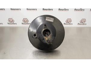 Gebruikte Rembooster Dacia Logan MCV (KS) 1.6 16V Prijs € 40,00 Margeregeling aangeboden door Autorecycling Reuvers B.V.