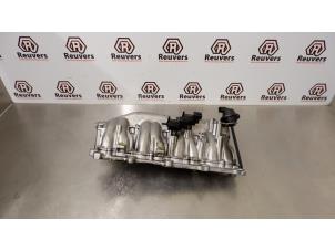 Begagnade Insugsrör Opel Astra H SW (L35) 1.7 CDTi 16V Pris € 30,00 Marginaltabell erbjuds av Autorecycling Reuvers B.V.