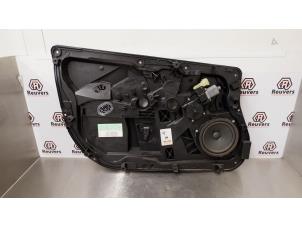 Gebruikte Ruitmechaniek 4Deurs links-voor Ford Fiesta 6 (JA8) 1.6 TDCi 16V ECOnetic Prijs € 40,00 Margeregeling aangeboden door Autorecycling Reuvers B.V.