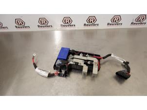 Begagnade Start/stopp-dator Volvo V60 I (FW/GW) 1.6 T3 16V Pris € 40,00 Marginaltabell erbjuds av Autorecycling Reuvers B.V.