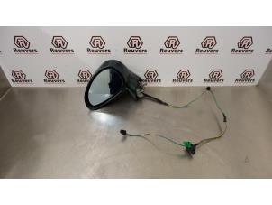 Gebruikte Buitenspiegel links Citroen C4 Coupé (LA) 1.4 16V Prijs € 35,00 Margeregeling aangeboden door Autorecycling Reuvers B.V.