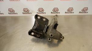 Begagnade Motorfäste Renault Twingo II (CN) 1.5 dCi 90 FAP Pris € 25,00 Marginaltabell erbjuds av Autorecycling Reuvers B.V.