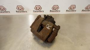 Gebruikte Remklauw (Tang) rechts-voor Fiat Fiorino (225) 1.3 JTD 16V Multijet Prijs € 30,00 Margeregeling aangeboden door Autorecycling Reuvers B.V.