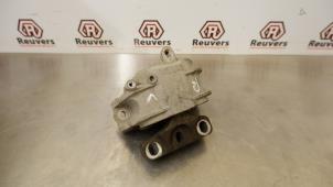 Begagnade Motorfäste Volkswagen Golf V (1K1) 1.4 FSI 16V Pris € 25,00 Marginaltabell erbjuds av Autorecycling Reuvers B.V.