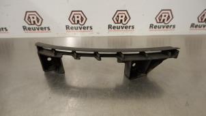 Begagnade Strålkastarlist, höger Volkswagen Caddy III (2KA,2KH,2CA,2CH) 1.9 TDI Pris € 10,00 Marginaltabell erbjuds av Autorecycling Reuvers B.V.