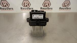 Gebruikte Kachel Weerstand Opel Insignia 2.0 CDTI 16V 160 Ecotec Prijs € 20,00 Margeregeling aangeboden door Autorecycling Reuvers B.V.