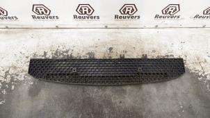 Begagnade Stötfångare, nedre del Kia Pro cee'd (EDB3) 1.6 CVVT 16V Pris € 20,00 Marginaltabell erbjuds av Autorecycling Reuvers B.V.