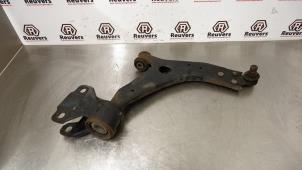 Begagnade Främre gaffelben, höger Ford Focus 3 1.0 Ti-VCT EcoBoost 12V 100 Pris € 35,00 Marginaltabell erbjuds av Autorecycling Reuvers B.V.