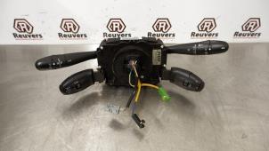 Gebruikte Licht + Raw Schakelaar Peugeot 207/207+ (WA/WC/WM) 1.6 16V Prijs € 50,00 Margeregeling aangeboden door Autorecycling Reuvers B.V.