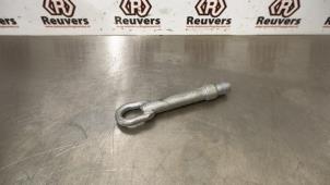 Używane Zaczep holowniczy przedni Mitsubishi Colt (Z2/Z3) 1.3 16V Cena € 10,00 Procedura marży oferowane przez Autorecycling Reuvers B.V.