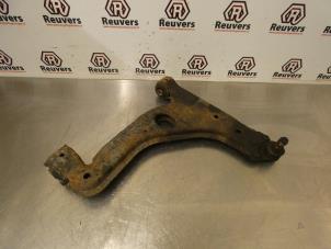 Begagnade Främre gaffelben, höger Opel Meriva 1.4 Turbo 16V Ecotec Pris € 30,00 Marginaltabell erbjuds av Autorecycling Reuvers B.V.