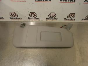 Używane Oslona przeciwsloneczna BMW 5 serie (E60) 525i 24V Cena € 20,00 Procedura marży oferowane przez Autorecycling Reuvers B.V.