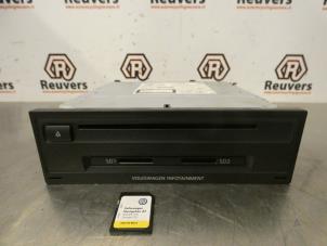 Begagnade Navigeringsmodul Volkswagen Golf VII (AUA) 1.2 TSI 16V Pris € 250,00 Marginaltabell erbjuds av Autorecycling Reuvers B.V.