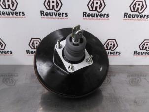 Begagnade Bromsservo Suzuki Swift (ZA/ZC/ZD) 1.2 16V Pris € 50,00 Marginaltabell erbjuds av Autorecycling Reuvers B.V.