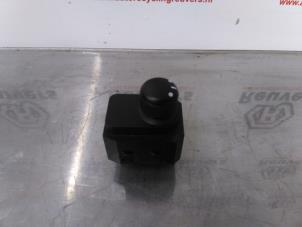 Gebruikte Spiegel Schakelaar Suzuki Swift (ZA/ZC/ZD) 1.2 16V Prijs € 10,00 Margeregeling aangeboden door Autorecycling Reuvers B.V.