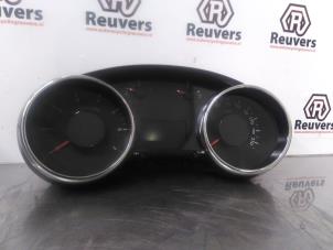 Begagnade Instrumentpanel Peugeot 3008 I (0U/HU) 1.6 VTI 16V Pris € 100,00 Marginaltabell erbjuds av Autorecycling Reuvers B.V.