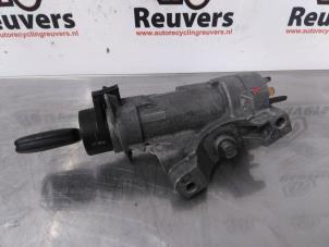 Używane Stacyjka + Kluczyk Skoda Fabia II Combi 1.2 TDI 12V Greenline Cena € 35,00 Procedura marży oferowane przez Autorecycling Reuvers B.V.