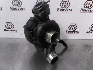 Begagnade Turbo Audi A4 Avant (B7) 2.5 TDI V6 24V Pris € 100,00 Marginaltabell erbjuds av Autorecycling Reuvers B.V.