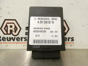 Gebruikte Luchtvering module Mercedes E Combi (S211) 3.0 E-320 CDI V6 24V Prijs € 40,00 Margeregeling aangeboden door Autorecycling Reuvers B.V.