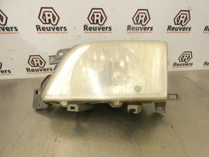 Gebruikte Koplamp links Subaru Forester (SF) 2.0 16V X Prijs € 40,00 Margeregeling aangeboden door Autorecycling Reuvers B.V.