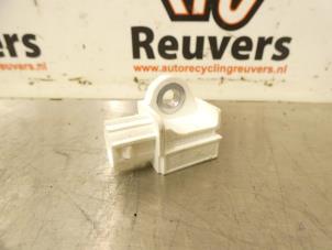 Gebruikte Airbag Sensor Ford Ka II 1.2 Prijs € 15,00 Margeregeling aangeboden door Autorecycling Reuvers B.V.