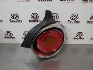 Używane Tylne swiatlo pozycyjne prawe Alfa Romeo MiTo (955) 1.3 JTDm 16V Eco Cena € 35,00 Procedura marży oferowane przez Autorecycling Reuvers B.V.
