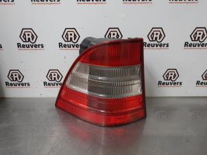 Begagnade Baklykta, vänster Mercedes ML I (163) 430 4.3 V8 24V Autom. Pris € 35,00 Marginaltabell erbjuds av Autorecycling Reuvers B.V.