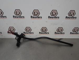 Begagnade Oljemätsticka BMW 1 serie (E87/87N) 118d 16V Pris € 15,00 Marginaltabell erbjuds av Autorecycling Reuvers B.V.