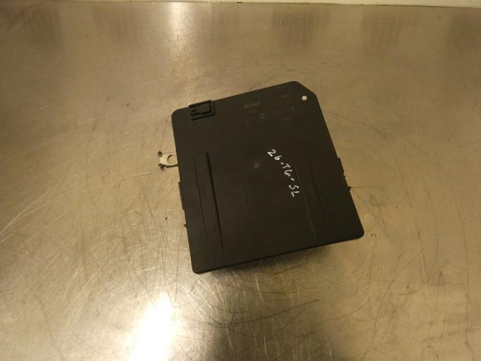 Säkringsbox från en Renault Scénic II (JM) 1.6 16V 2006