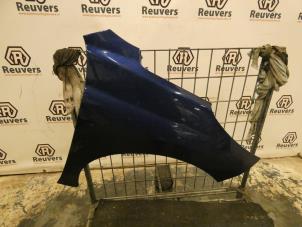 Begagnade Framskärm, höger Peugeot 207 SW (WE/WU) 1.4 16V Vti Pris € 60,00 Marginaltabell erbjuds av Autorecycling Reuvers B.V.