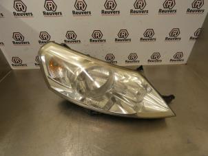 Gebruikte Koplamp rechts Citroen Jumpy (G9) 2.0 HDI 120 16V Prijs € 40,00 Margeregeling aangeboden door Autorecycling Reuvers B.V.