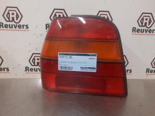 Begagnade Baklykta, vänster Volkswagen Polo II Coupé (86) 1.3 CL,GT MPI Kat. Pris € 25,00 Marginaltabell erbjuds av Autorecycling Reuvers B.V.