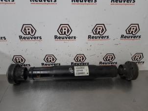 Begagnade 4x4 främre mellandrivaxel Mercedes R (W251) 3.0 320 CDI 24V 4-Matic Pris € 75,00 Marginaltabell erbjuds av Autorecycling Reuvers B.V.