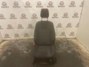 Begagnade Säte, vänster Ford Focus 3 1.0 Ti-VCT EcoBoost 12V 125 Pris € 75,00 Marginaltabell erbjuds av Autorecycling Reuvers B.V.