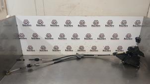 Begagnade Växelvajer, växellåda Ford Focus 3 1.0 Ti-VCT EcoBoost 12V 125 Pris € 35,00 Marginaltabell erbjuds av Autorecycling Reuvers B.V.