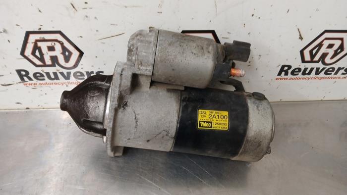 Startmotor från en Kia Soul I (AM) 1.6 CRDi 16V 2009