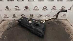 Gebruikte Tank Peugeot 208 I (CA/CC/CK/CL) 1.2 Vti 12V PureTech 82 Prijs € 100,00 Margeregeling aangeboden door Autorecycling Reuvers B.V.