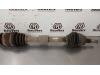 Drivaxel, höger fram från en Ford Focus 3 1.6 Ti-VCT 16V 105 2011