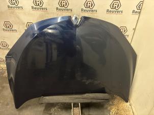 Begagnade Motorhuv Renault Megane III Berline (BZ) 1.6 16V Pris € 150,00 Marginaltabell erbjuds av Autorecycling Reuvers B.V.