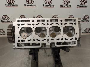 Gebruikte Cilinderkop Renault Twingo II (CN) 1.2 Prijs € 250,00 Margeregeling aangeboden door Autorecycling Reuvers B.V.