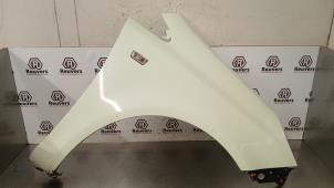 Gebruikte Scherm rechts-voor Opel Corsa D 1.3 CDTi 16V ecoFLEX Prijs € 40,00 Margeregeling aangeboden door Autorecycling Reuvers B.V.