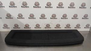 Gebruikte Hoedenplank Hyundai i10 (F5) 1.1i 12V Prijs € 40,00 Margeregeling aangeboden door Autorecycling Reuvers B.V.