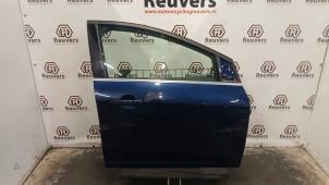 Begagnade Framdörr, 4-dörrars, höger Ford Focus 3 Wagon 1.6 Ti-VCT 16V 125 Pris € 225,00 Marginaltabell erbjuds av Autorecycling Reuvers B.V.