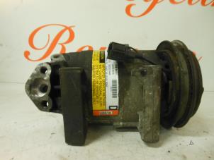 Używane Pompa klimatyzacji Nissan Almera (N16) 2.2 Di 16V Cena € 100,00 Procedura marży oferowane przez Autorecycling Reuvers B.V.