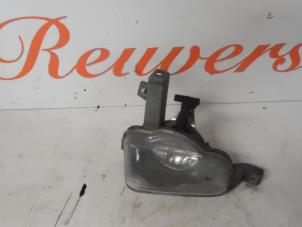 Używane Swiatlo przeciwmgielne prawy przód Volvo V40 (VW) 2.0 16V Cena € 35,00 Procedura marży oferowane przez Autorecycling Reuvers B.V.