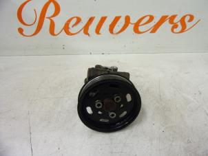 Gebruikte Pomp Servo Audi A3 (8L1) 1.6 Prijs € 30,00 Margeregeling aangeboden door Autorecycling Reuvers B.V.
