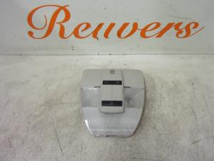 Begagnade Innerbelysning, fram Mercedes A (W169) 2.0 A-160 CDI 16V 5-Drs. Pris € 15,00 Marginaltabell erbjuds av Autorecycling Reuvers B.V.