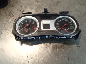 Gebruikte Instrumentenpaneel Renault Clio III (BR/CR) 1.2 16V TCe 100 Prijs € 75,00 Margeregeling aangeboden door Autosloopbedrijf Jan Pronk B.V.